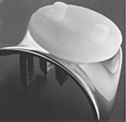 pièce trochléenne de la prothèse fémoro-patellaire
